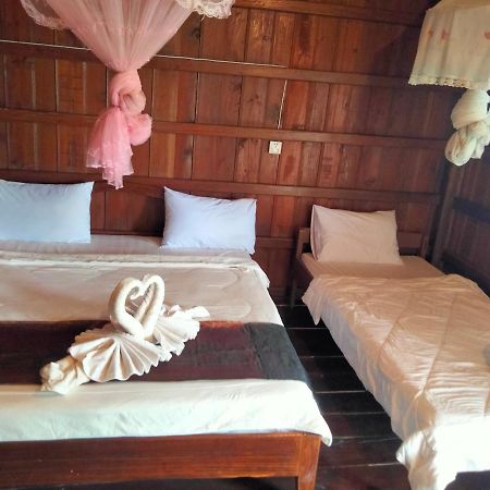 Riverside Bungalow Ban Dondét Екстериор снимка