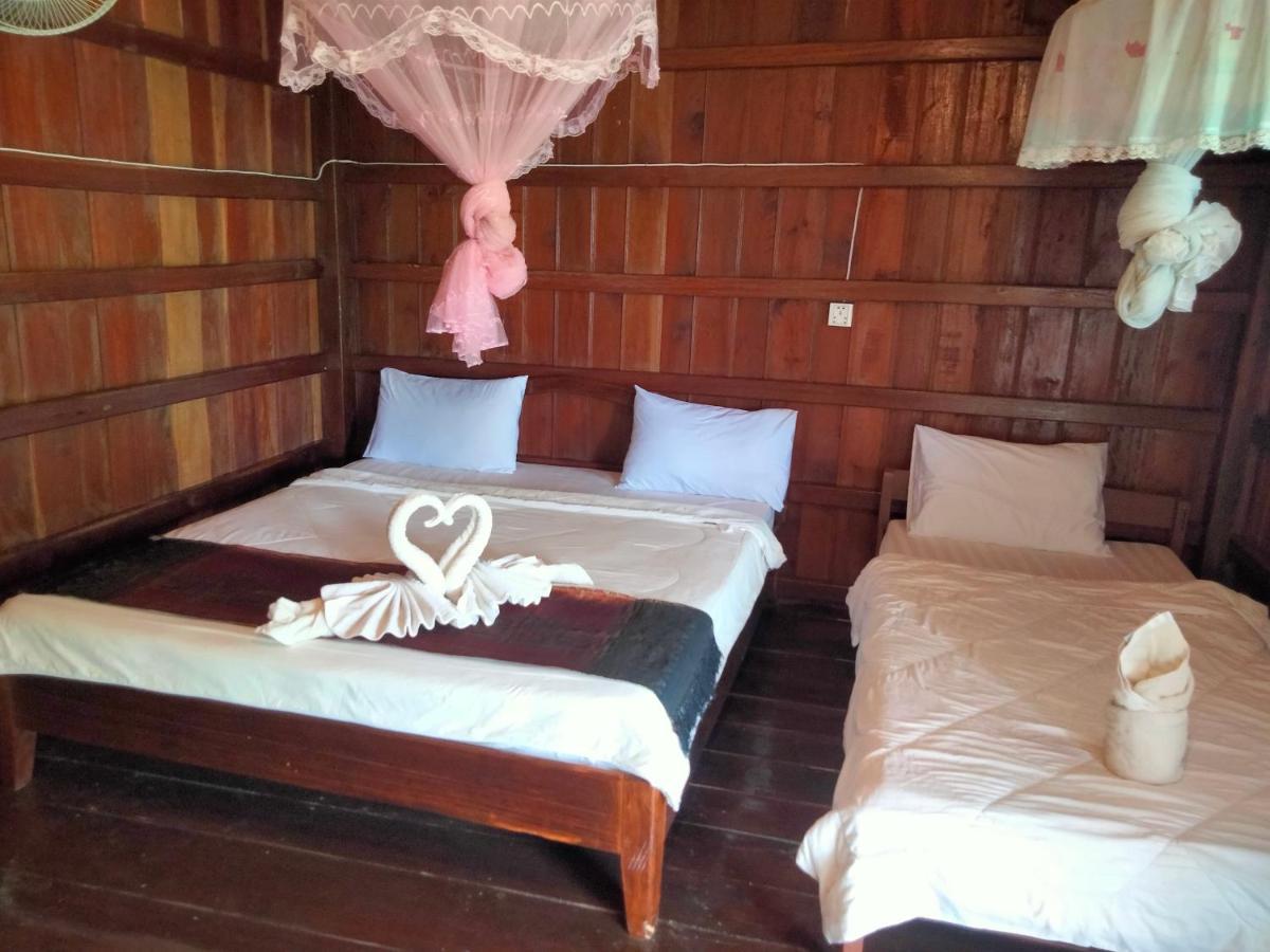 Riverside Bungalow Ban Dondét Екстериор снимка